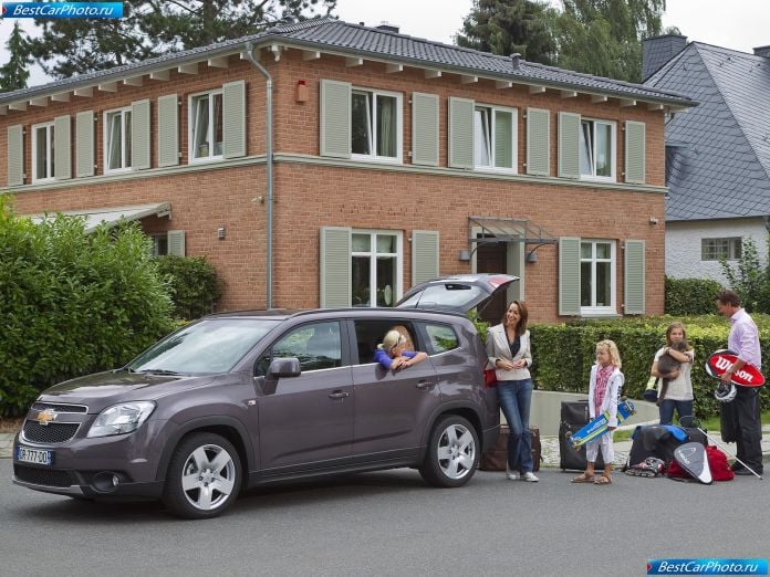 2012 Chevrolet Orlando - фотография 36 из 90 2012 Chevrolet Orlando - фотография 36 из 90