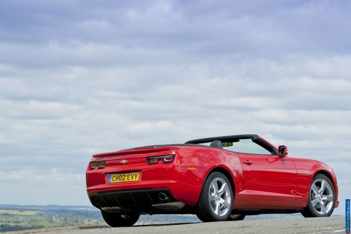 2012 Chevrolet Camaro Convertible EU Version - фотография 43 из 51