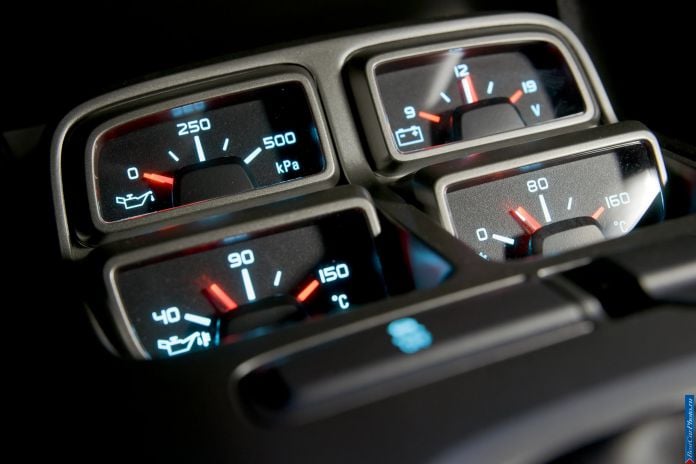 2012 Chevrolet Camaro EU Version - фотография 29 из 99