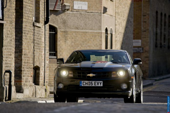 2012 Chevrolet Camaro EU Version - фотография 43 из 99