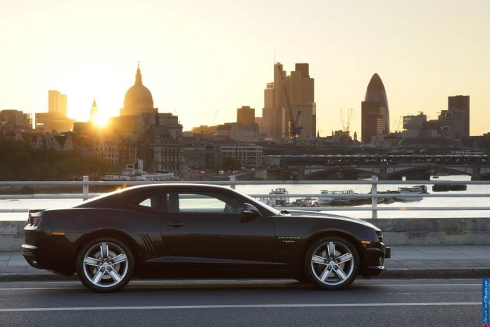 2012 Chevrolet Camaro EU Version - фотография 90 из 99