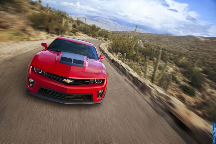 2012 Chevrolet Camaro ZL1 - фотография 4 из 18 2012 Chevrolet Camaro ZL1 - фотография 4 из 18