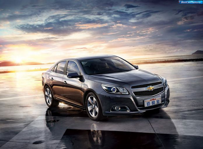 2013 Chevrolet Malibu - фотография 8 из 115 2013 Chevrolet Malibu - фотография 8 из 115