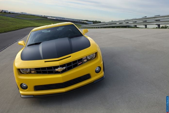 2013 Chevrolet Camaro 1LE - фотография 3 из 17 2013 Chevrolet Camaro 1LE - фотография 3 из 17