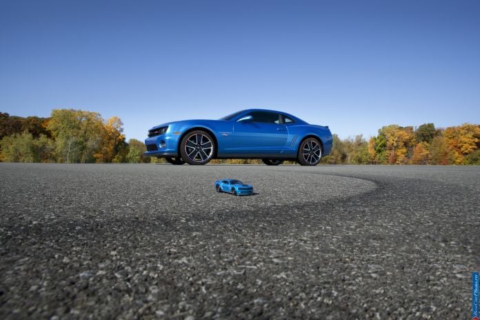 2013 Chevrolet Camaro Hot Wheels Edition - фотография 9 из 18 2013 Chevrolet Camaro Hot Wheels Edition - фотография 9 из 18