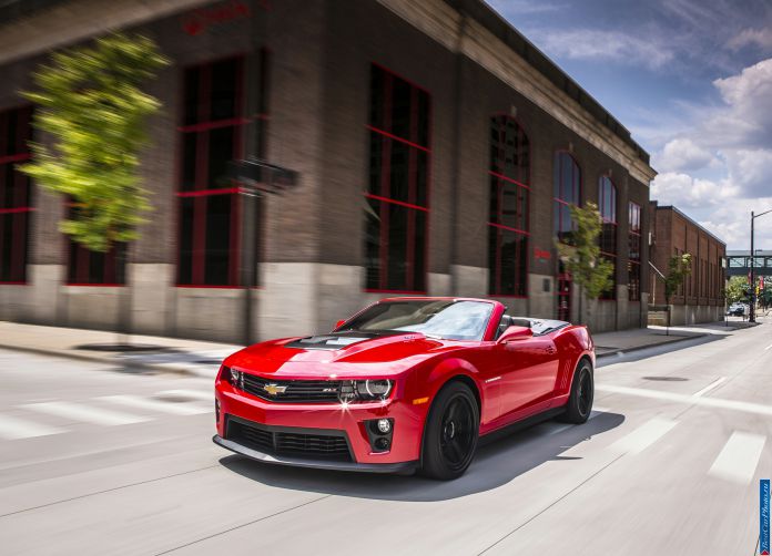 2013 Chevrolet Camaro ZL1 Convertible - фотография 3 из 70 2013 Chevrolet Camaro ZL1 Convertible - фотография 3 из 70