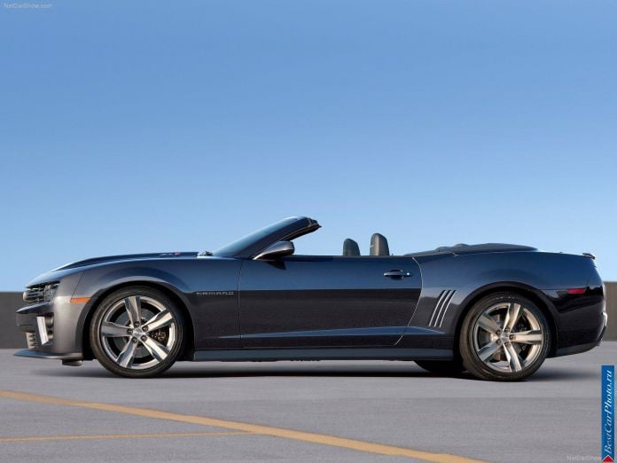 2013 Chevrolet Camaro ZL1 Convertible - фотография 56 из 70