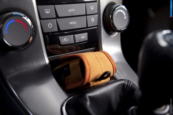2013 Chevrolet Cruze Station Wagon - фотография 14 из 82