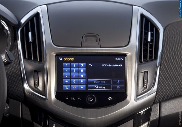 2013 Chevrolet Cruze Station Wagon - фотография 27 из 82