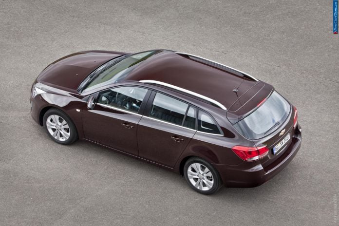 2013 Chevrolet Cruze Station Wagon - фотография 51 из 82