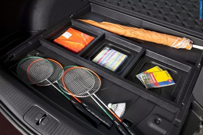 2013 Chevrolet Cruze Station Wagon - фотография 53 из 82