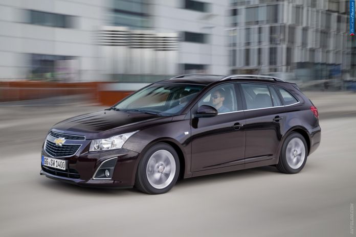 2013 Chevrolet Cruze Station Wagon - фотография 57 из 82