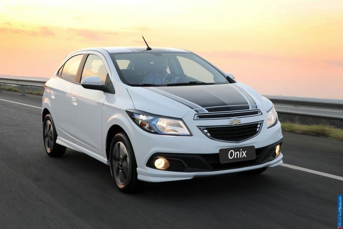 2013 Chevrolet Onyx - фотография 4 из 54