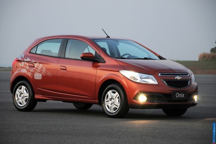 2013 Chevrolet Onyx - фотография 10 из 54 2013 Chevrolet Onyx - фотография 10 из 54