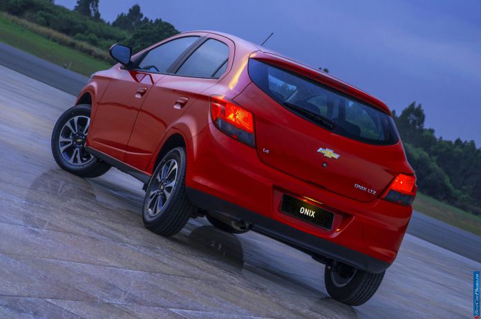 2013 Chevrolet Onyx - фотография 26 из 54 2013 Chevrolet Onyx - фотография 26 из 54