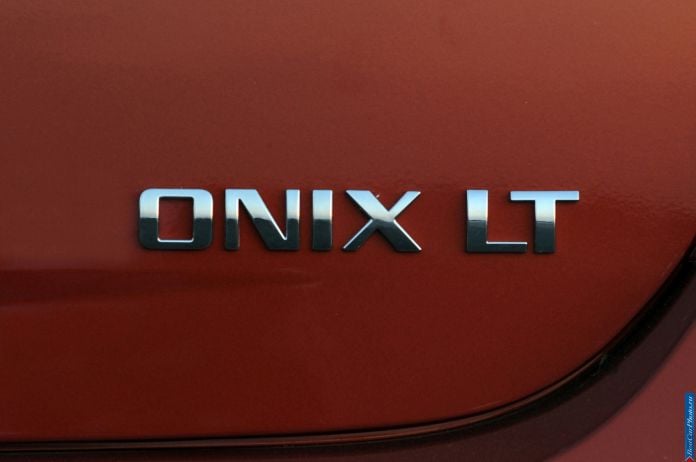 2013 Chevrolet Onyx - фотография 42 из 54 2013 Chevrolet Onyx - фотография 42 из 54