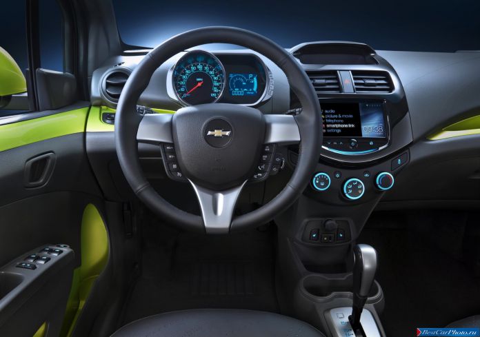 2013 Chevrolet Spark - фотография 16 из 21