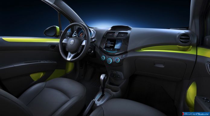 2013 Chevrolet Spark - фотография 18 из 21