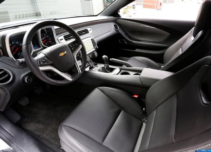 2014 Chevrolet Camaro - фотография 9 из 13