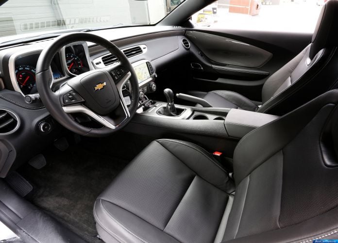 2014 Chevrolet Camaro - фотография 9 из 13 2014 Chevrolet Camaro - фотография 9 из 13