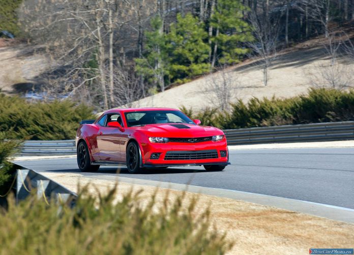 2014 Chevrolet Camaro Z28 - фотография 6 из 52 2014 Chevrolet Camaro Z28 - фотография 6 из 52