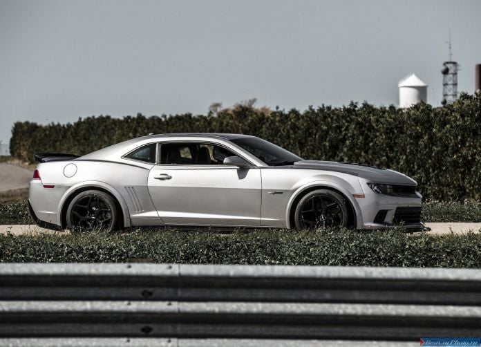 2014 Chevrolet Camaro Z28 - фотография 13 из 52 2014 Chevrolet Camaro Z28 - фотография 13 из 52
