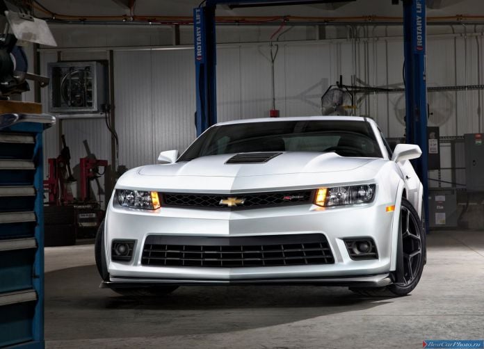 2014 Chevrolet Camaro Z28 - фотография 23 из 52