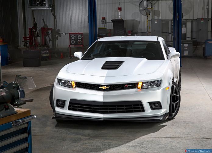 2014 Chevrolet Camaro Z28 - фотография 24 из 52