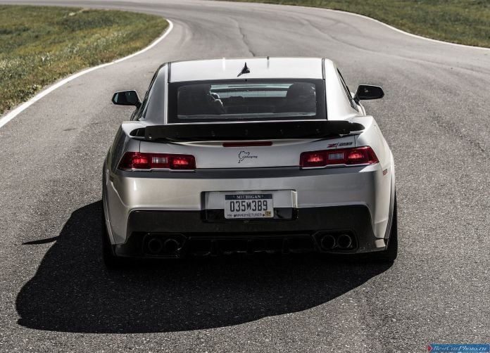 2014 Chevrolet Camaro Z28 - фотография 29 из 52