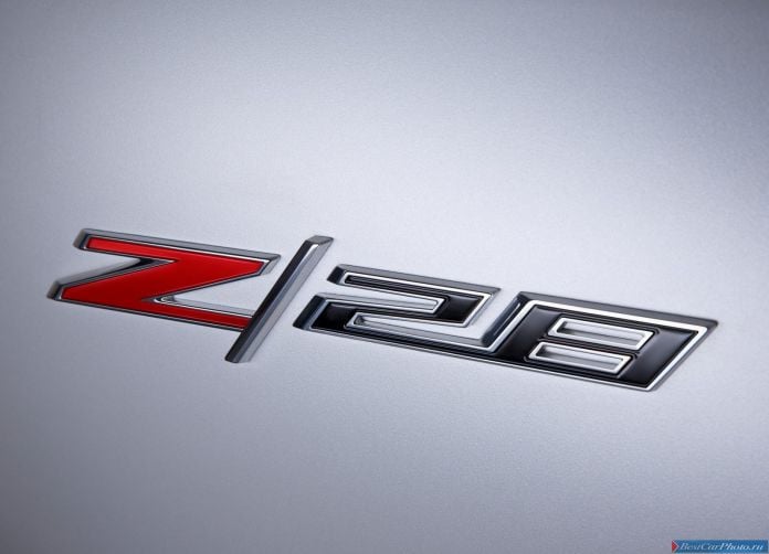 2014 Chevrolet Camaro Z28 - фотография 43 из 52