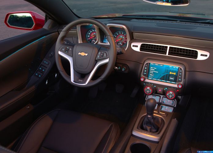 2014 Chevrolet Camaro Convertible - фотография 6 из 23