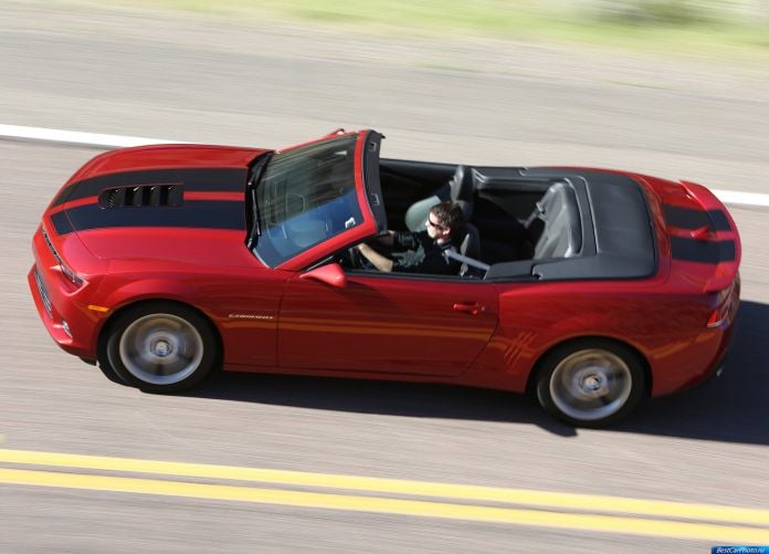 2014 Chevrolet Camaro Convertible - фотография 12 из 23