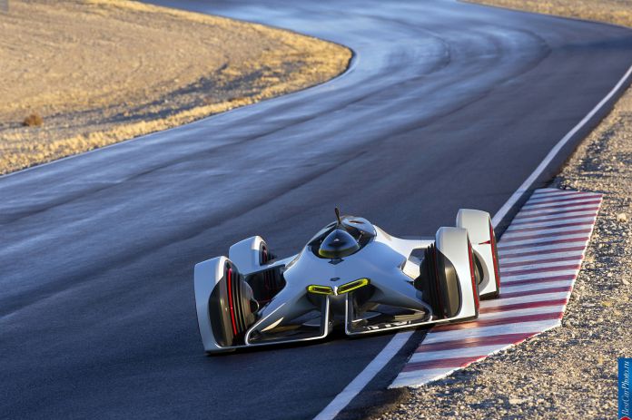 2014 Chevrolet Chaparral 2X VGT Concept - фотография 1 из 21 2014 Chevrolet Chaparral 2X VGT Concept - фотография 1 из 21