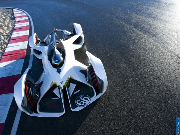 2014 Chevrolet Chaparral 2X VGT Concept - фотография 11 из 21