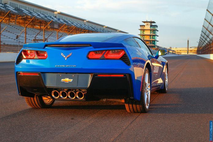 2014 Chevrolet Corvette Stingray indy 500 pace car - фотография 6 из 10