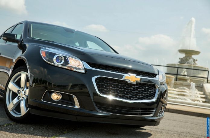 2014 Chevrolet Malibu - фотография 8 из 15 2014 Chevrolet Malibu - фотография 8 из 15