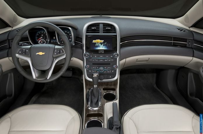 2014 Chevrolet Malibu - фотография 14 из 15