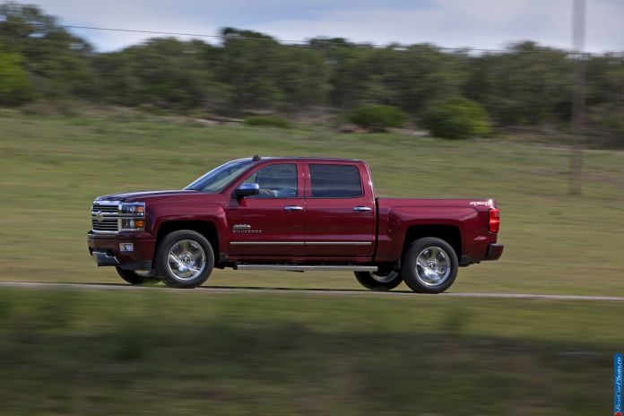 2014 Chevrolet Silverado High Country - фотография 7 из 15
