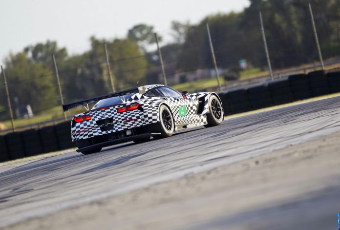 2014 Chevrolet Corvette C7.R - фотография 10 из 15 2014 Chevrolet Corvette C7.R - фотография 10 из 15