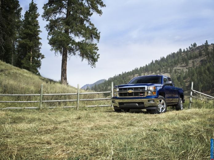 2014 Chevrolet Silverado - фотография 8 из 33