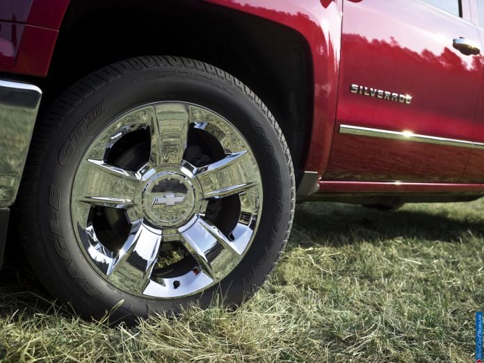 2014 Chevrolet Silverado - фотография 13 из 33