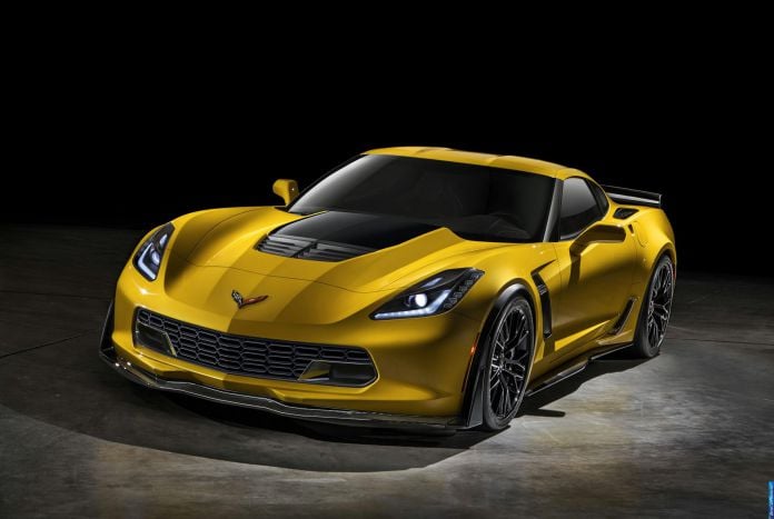 2015 Chevrolet Corvette Z06 - фотография 11 из 27 2015 Chevrolet Corvette Z06 - фотография 11 из 27