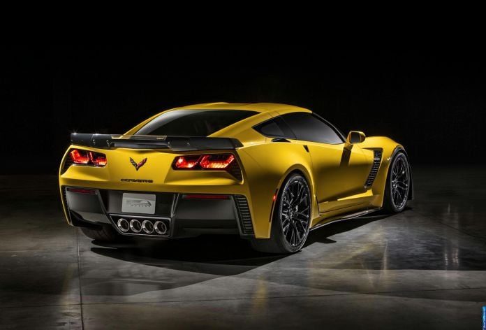 2015 Chevrolet Corvette Z06 - фотография 12 из 27 2015 Chevrolet Corvette Z06 - фотография 12 из 27