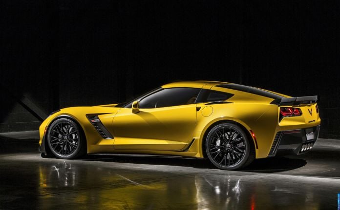 2015 Chevrolet Corvette Z06 - фотография 13 из 27 2015 Chevrolet Corvette Z06 - фотография 13 из 27
