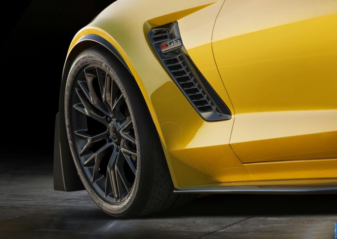 2015 Chevrolet Corvette Z06 - фотография 16 из 27 2015 Chevrolet Corvette Z06 - фотография 16 из 27