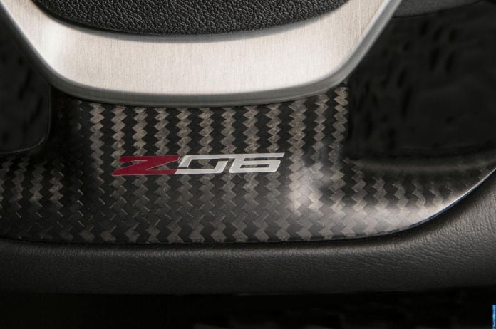 2015 Chevrolet Corvette Z06 - фотография 25 из 27 2015 Chevrolet Corvette Z06 - фотография 25 из 27