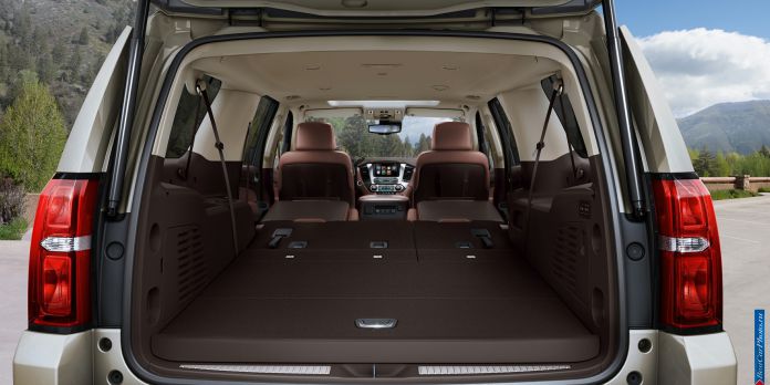 2015 Chevrolet Suburban - фотография 3 из 6 2015 Chevrolet Suburban - фотография 3 из 6