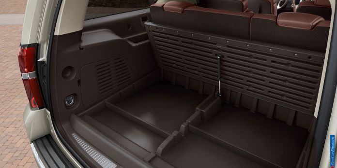 2015 Chevrolet Suburban - фотография 4 из 6 2015 Chevrolet Suburban - фотография 4 из 6