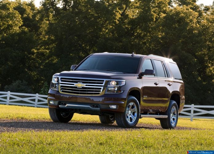 2015 Chevrolet Tahoe Z71 - фотография 1 из 16