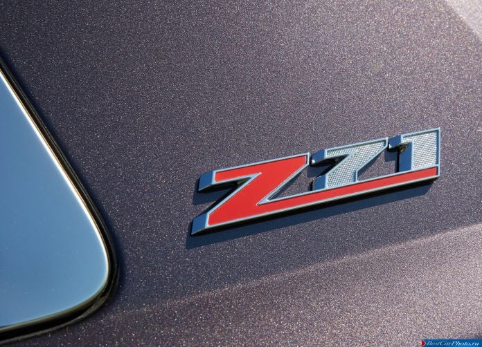 2015 Chevrolet Tahoe Z71 - фотография 14 из 16